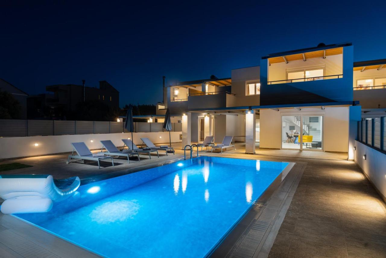 South Beach Villas Ґеннаді Екстер'єр фото