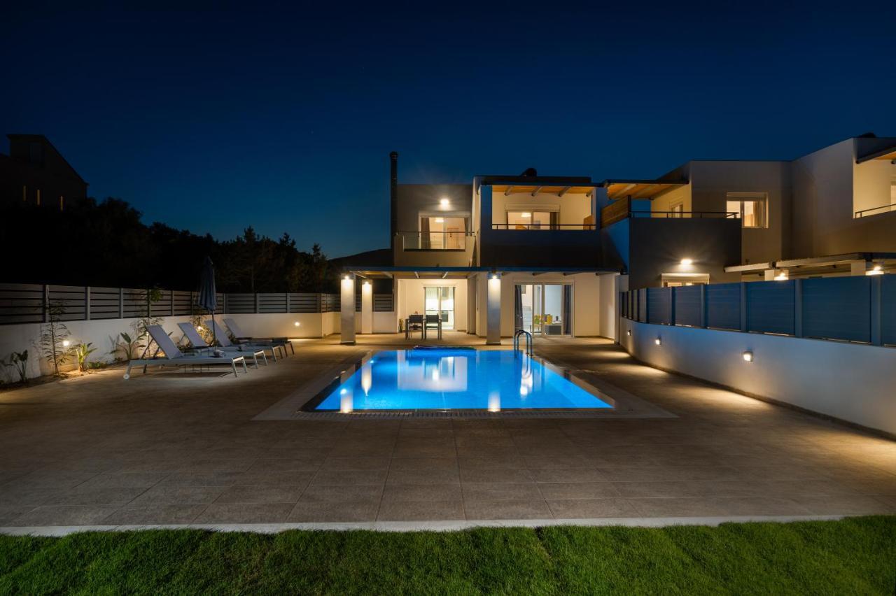 South Beach Villas Ґеннаді Екстер'єр фото
